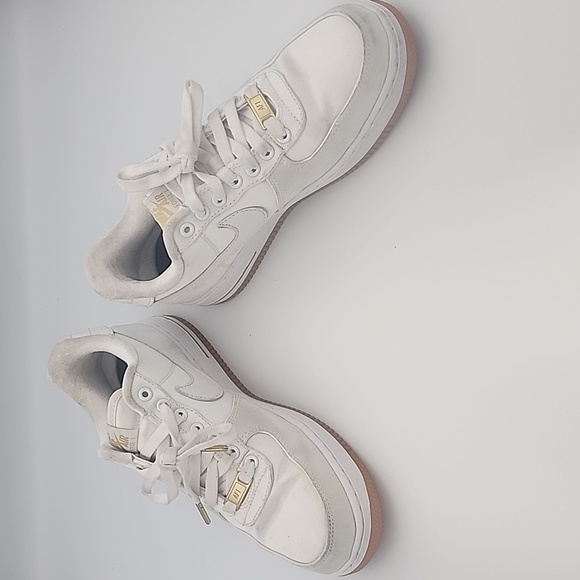 Nike Air Force 1 White Satin Sneakers with Mini Gold Swoosh/Gold Weighted Laces - Picture 3 of 7